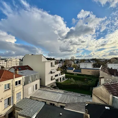 1 Min Gare Rer A - 20min Paris - Joli Neuf شقة ميزون لافيت